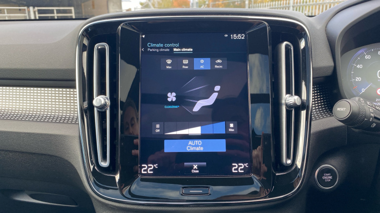 Volvo Xc40 2.0 B4P R DESIGN 5dr Auto Petrol Estate